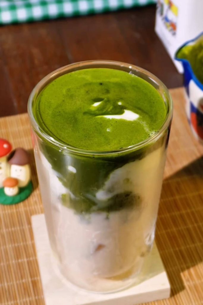 Matcha Oatmilk Yogurt Hero end img