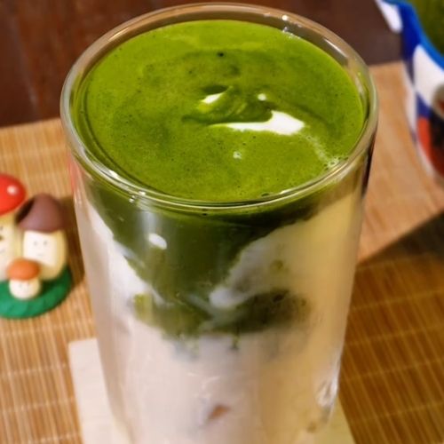 Matcha yogurt sq img